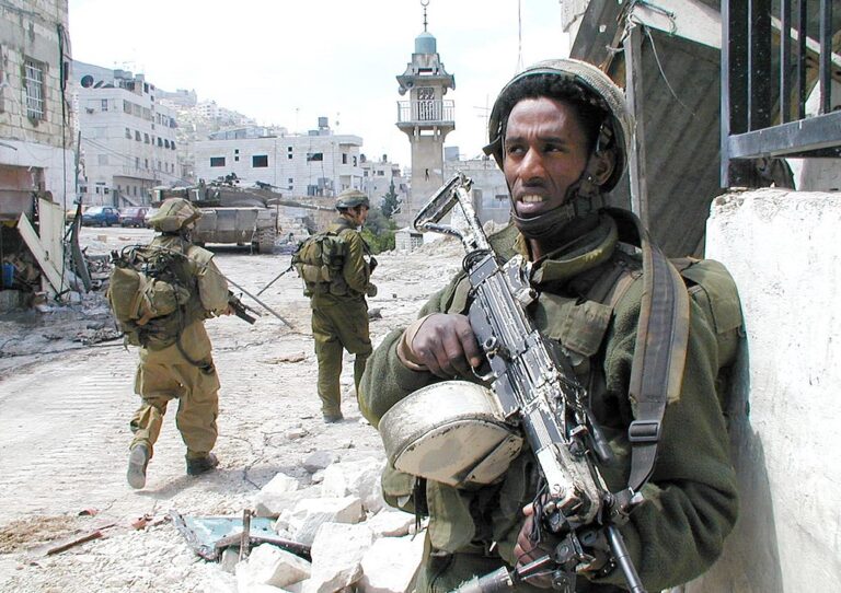 Israel Defense Forces - Standing Guard inNablus