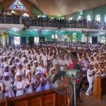 Ceremonia de Confirmación en Onitsha, estado de Anambra, Nigeria el pasado 27 de enero (foto: GOALLORD-CREATIVITY/Shutterstock)
