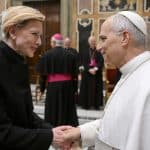 León XIV saluda a Cate Blanchett durante el encuentro del pasado 15 de noviembre. Foto: IPA via ZUMA Press - Europa Press