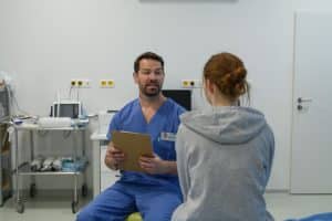 No a las cirugías de cambio de sexo en adolescentes