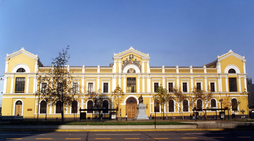 Casa_Central_de_la_Universidad_de_Chile