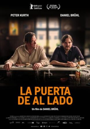 cartel-la-puerta-de-al-lado-2-scaled-1637160072