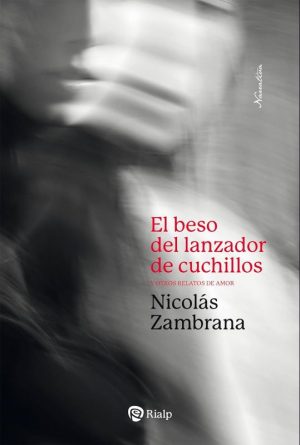 El beso del lanzador de cuchillos